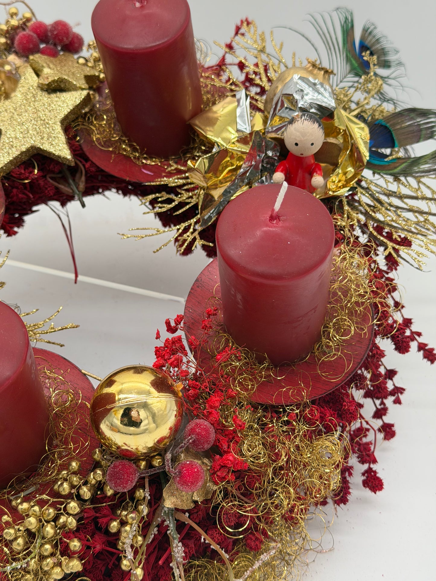 Adventskranz haltbar rot gold Pfauen 30 cm