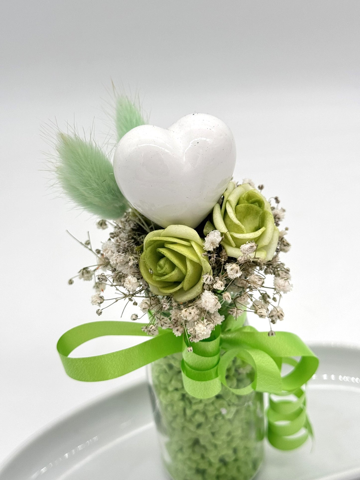 SET - Kleine Glasvase mit Deko grün