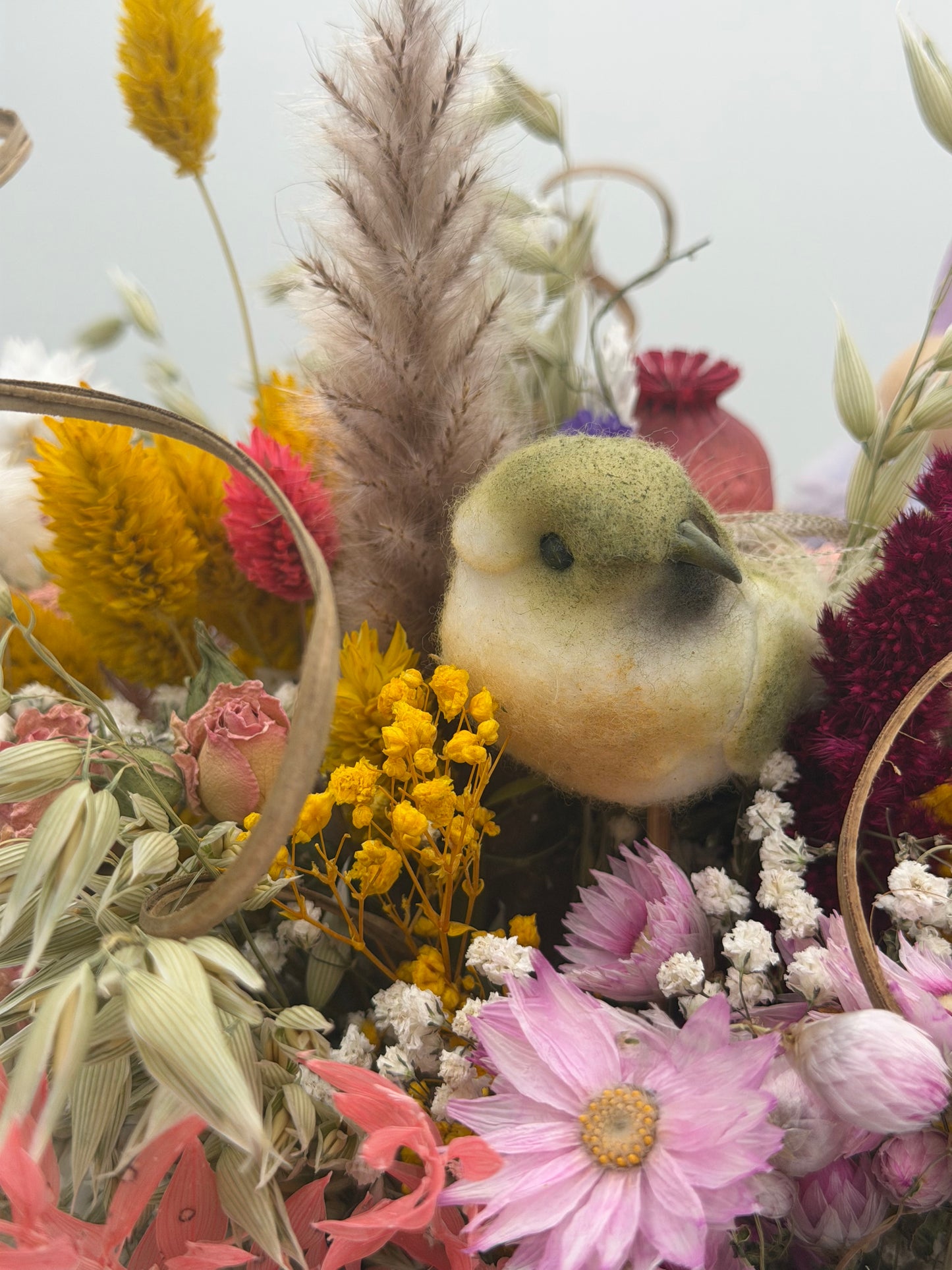 Trockenblumenstrauß Ostern bunt