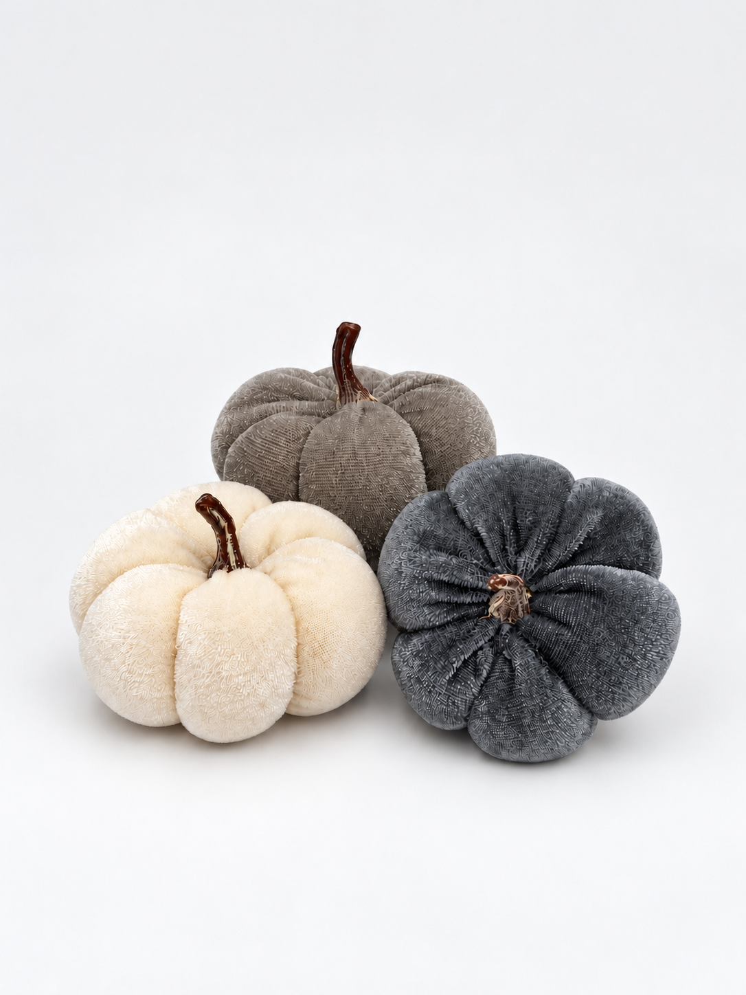 Kleiner Deko-Kürbis aus Samt 7 cm Creme, Grau & Anthrazit