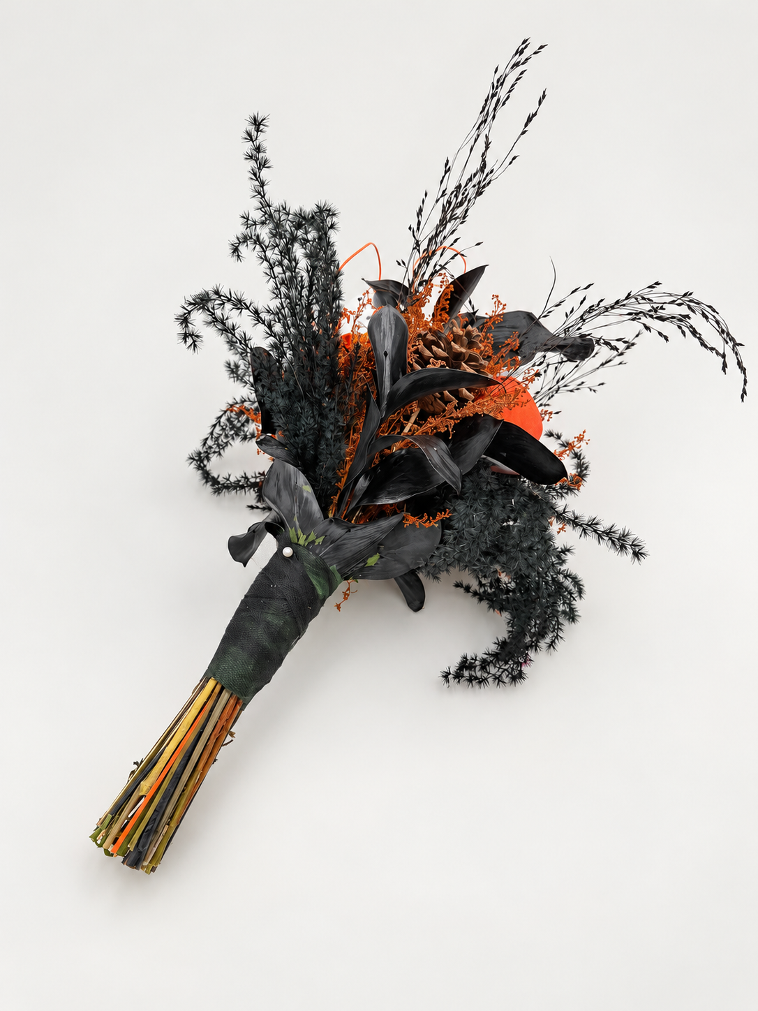 Halloween-Trockenblumenstrauß mit Geist, Kürbis & Spinne Schwarz/Orange ca. 40 cm Höhe