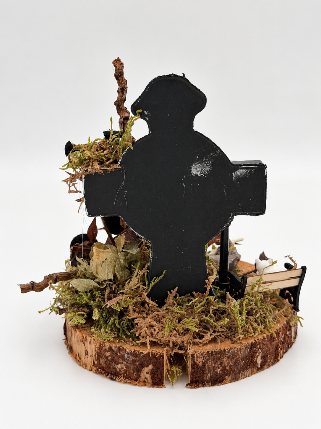 Halloween Friedhof-Gesteck mit Grabstein, Skelett & Katze ca. 19 cm Höhe