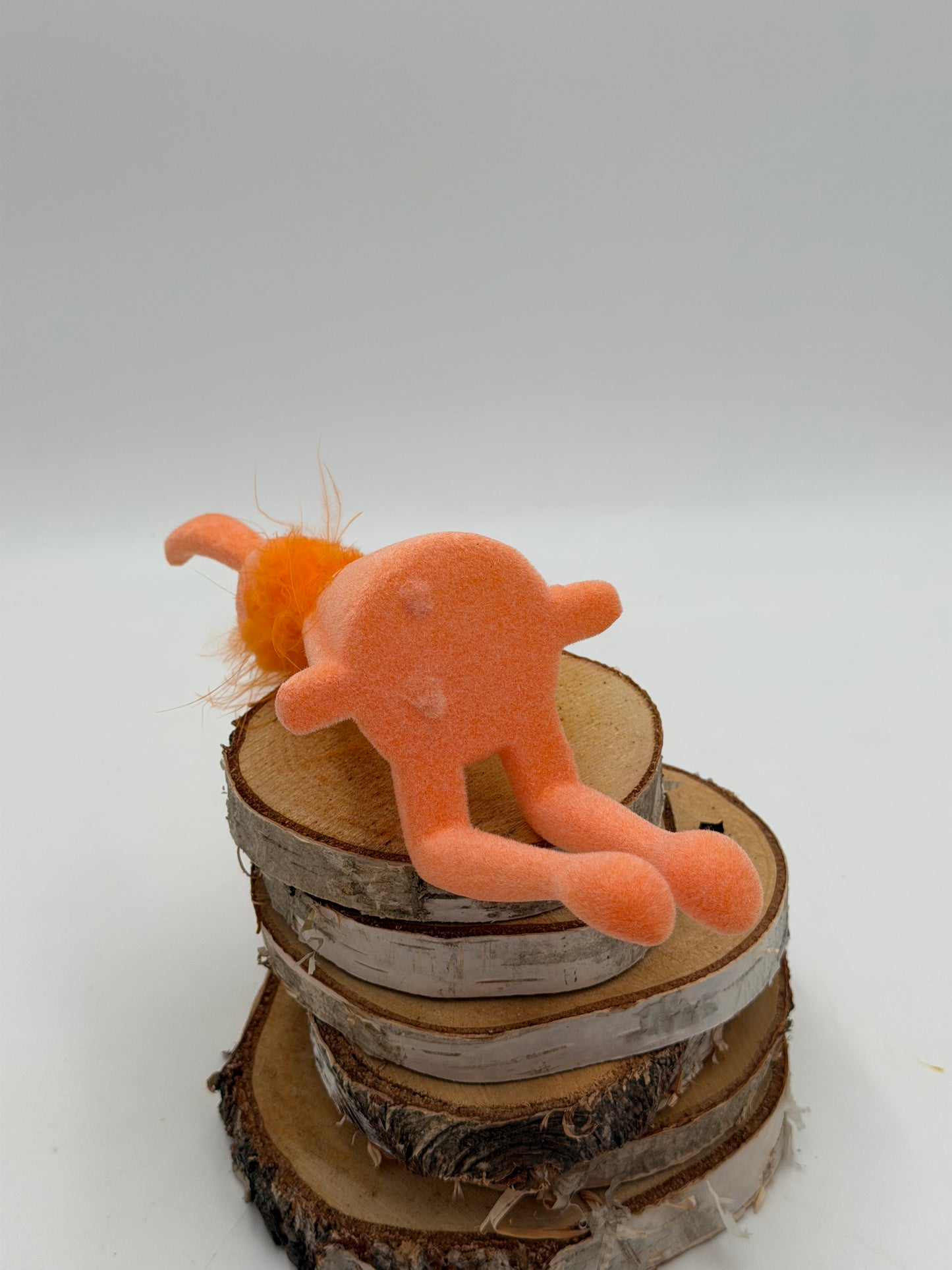 Kantenhocker Osterhase orange 27 cm beflockt sitzend 1 Stück