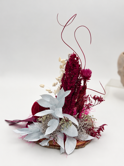 Halloween-Gesteck mit Skelett, Geist & Samtkürbis Bordeaux/Pink ca. 26 cm Höhe