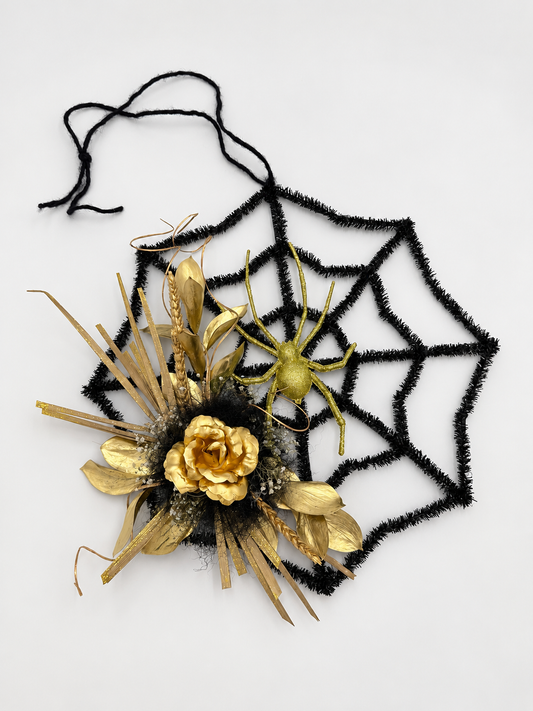 Halloween-Spinnennetz für Tür oder Wand mit Trockenblumen Schwarz & Gold mit Glitzerspinne ø 39 cm