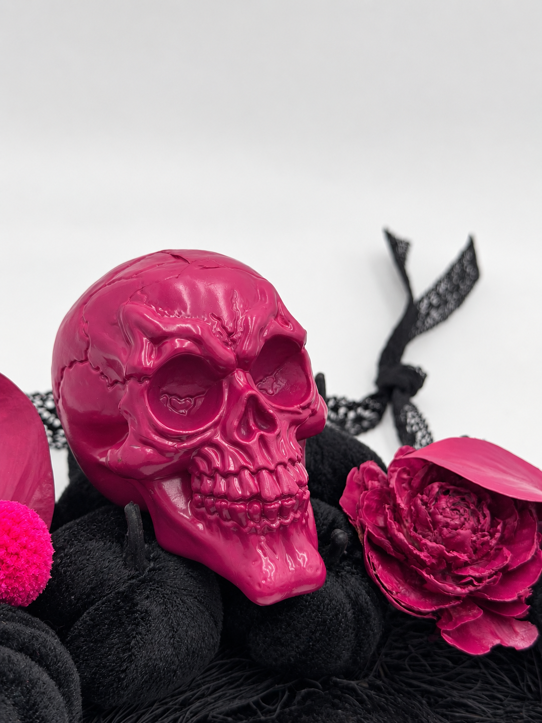 Halloween-Kranz „Pink Skull“ Schwarz & Pink Ø 30 cm