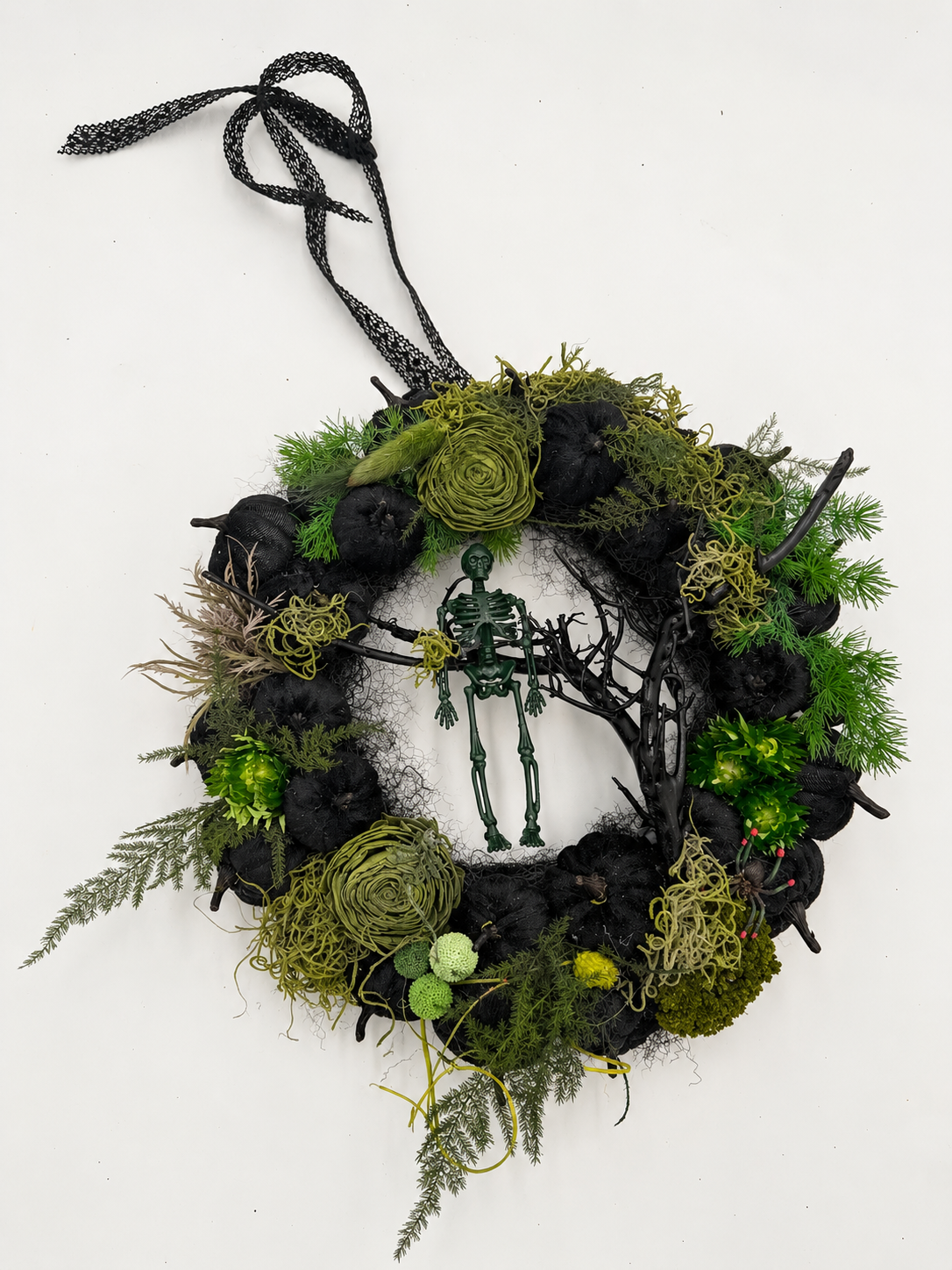 Halloween-Kranz „Dark Forest“ Schwarz & Grün mit Skelett Ø 30 cm