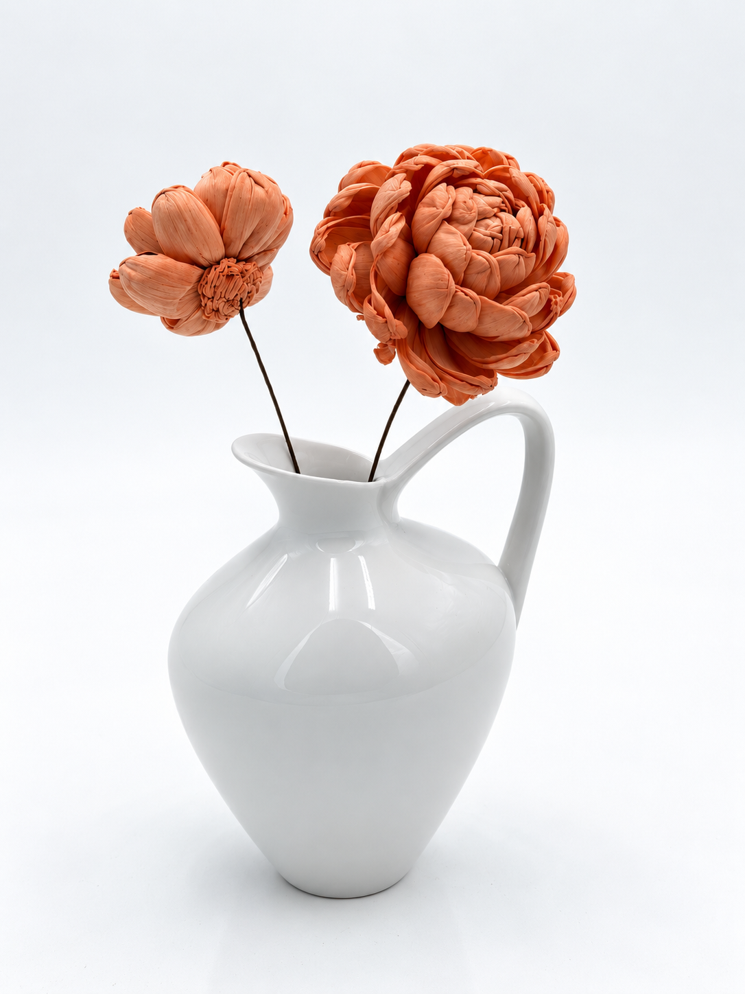 Blüte Dahlie Sola am Draht Orange