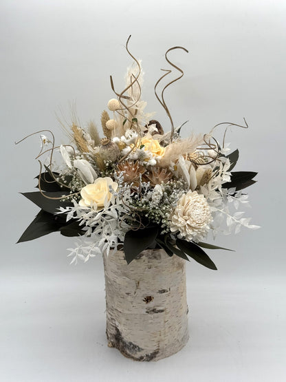 Trockenblumenstrauß beige