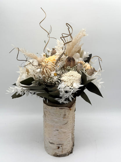 Trockenblumenstrauß beige